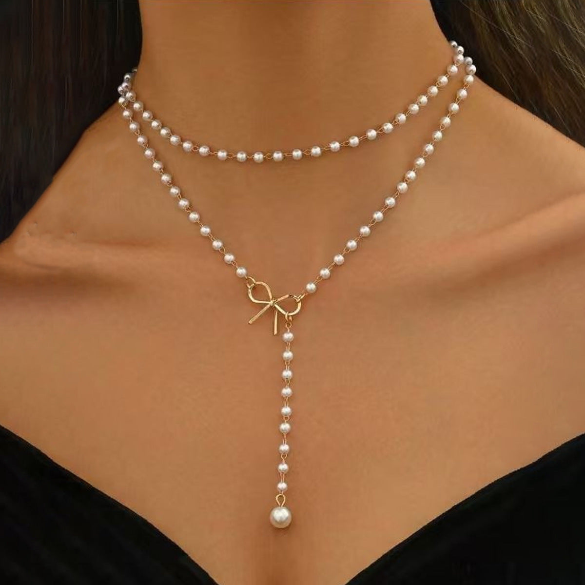 Bow-knot Clavicle-length Tassel Pendant Necklace