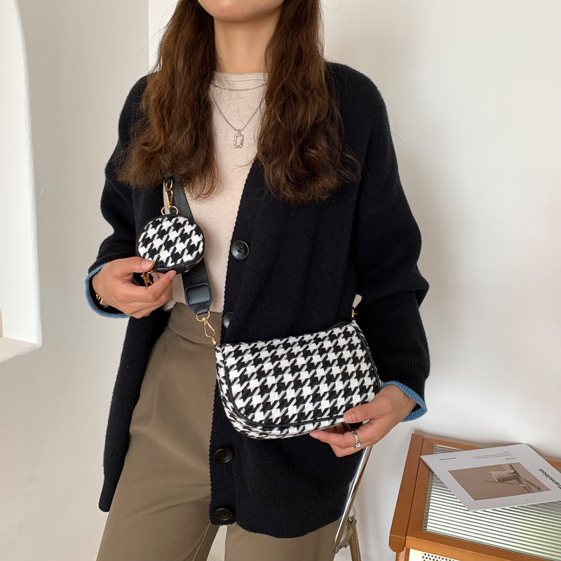 Western-style Simple Plaid One-shoulder Messenger Small Square Bag