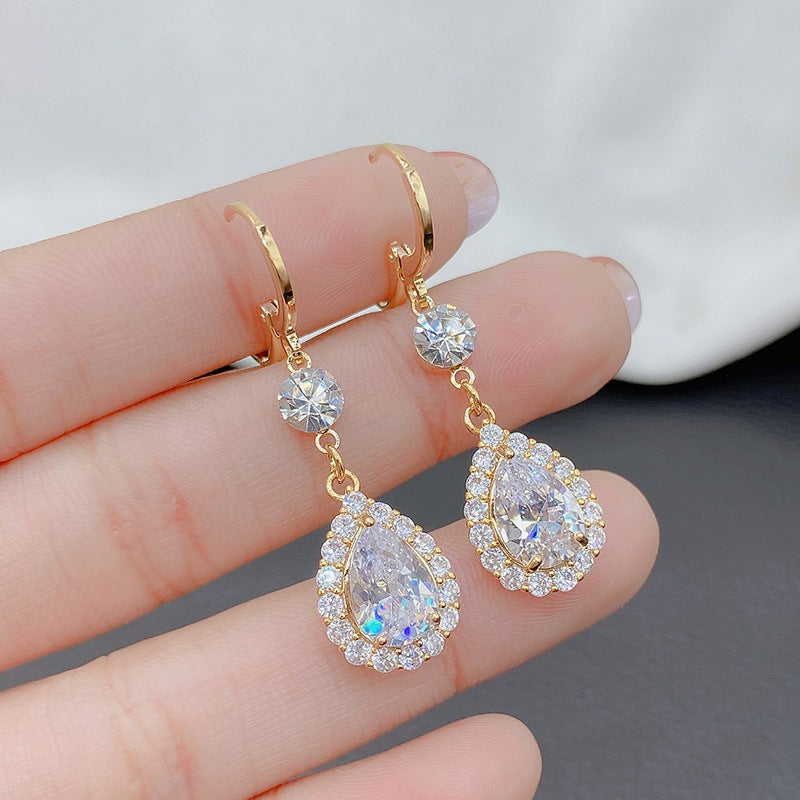 Incredibly Charming Diamond-studded Teardrop Crystal Earrings