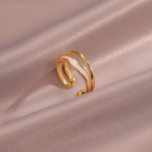 Minimalist Ring For The Index Finger With A Premium Sophisticated Design